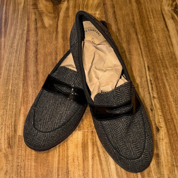 Clarks Shoes - Clarks women 8 Loafer shoes Trish Rose Grey Herringbone fabric leather pattern